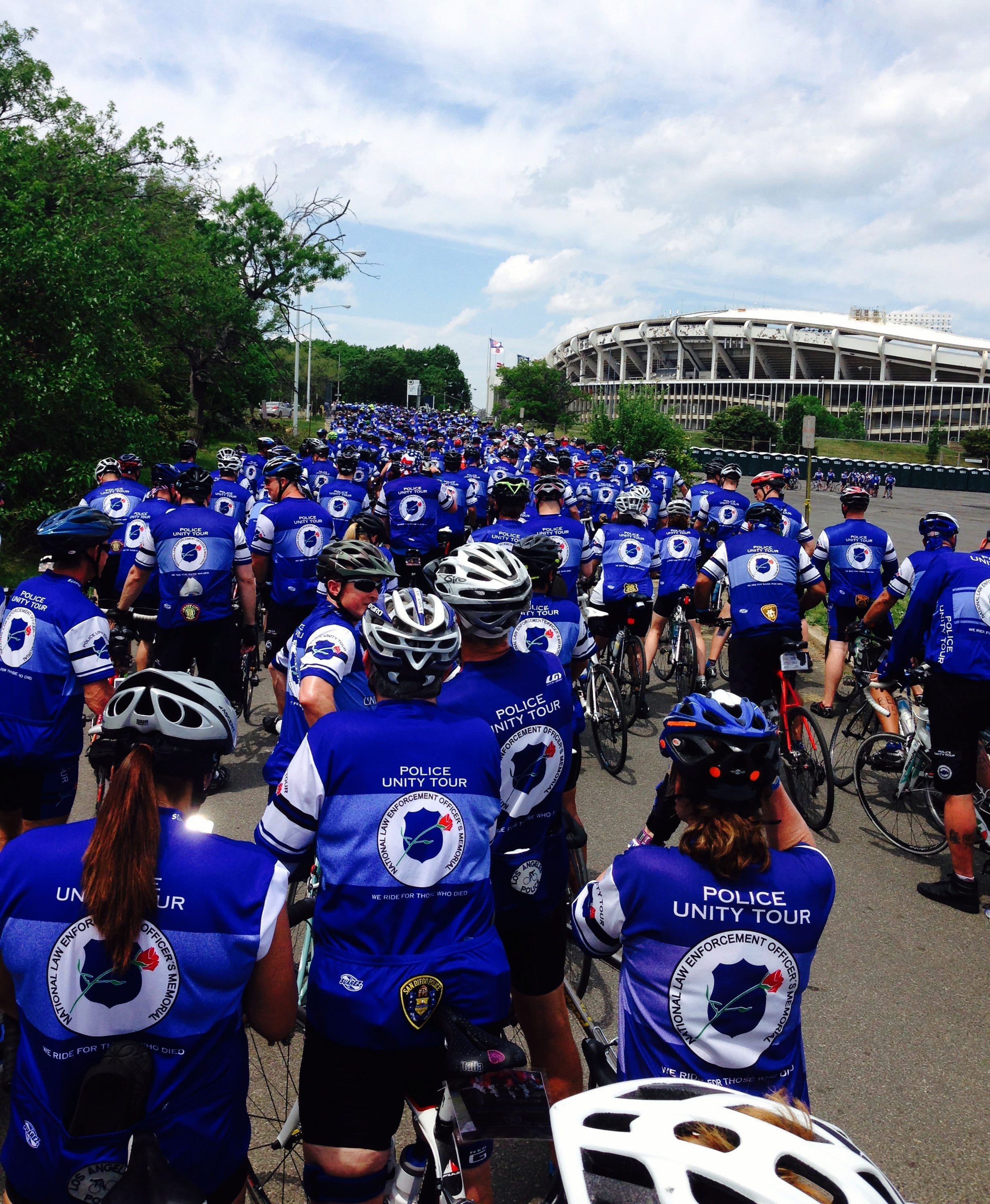 Bottle Breacher donates, helps raise $2,500 for LAPD Bomb Squad Police Unity Tour